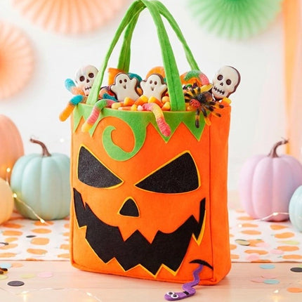 TRICK-OR-TREAT PUMPKIN BAG