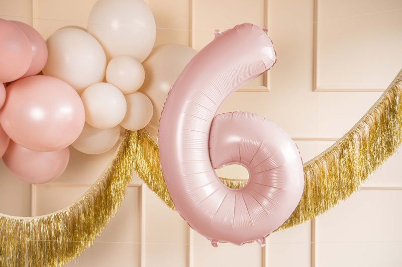 6 Jaar Cijfer Ballon Lichtroze Leeg 72cm van Partydeco koop je bij Partywinkel