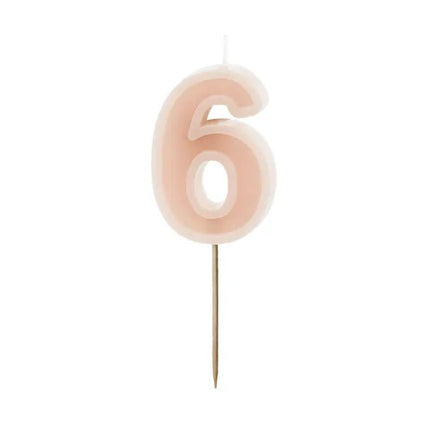 6 Jaar Kaars Lichtroze 10cm van Partydeco koop je bij Partywinkel