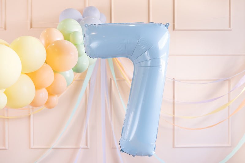 7 Jaar Cijfer Ballon Lichtblauw Leeg 72cm van Partydeco koop je bij Partywinkel