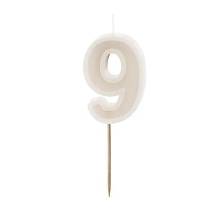 9 Jaar Kaars Beige 10cm van Partydeco koop je bij Partywinkel