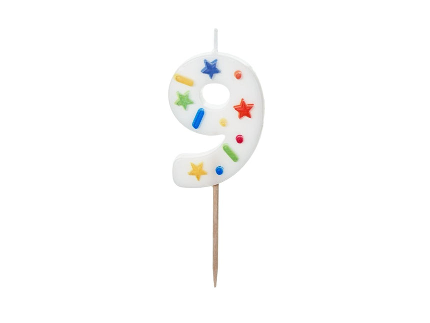 9 Jaar Kaars Gekleurd 10cm van Partydeco koop je bij Partywinkel