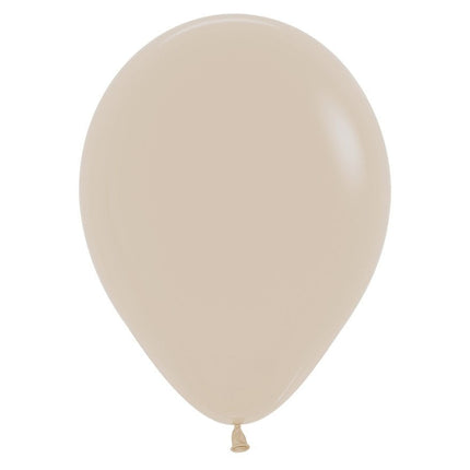 Ballonnen White Sand 23cm 50st van Sempertex koop je bij Partywinkel