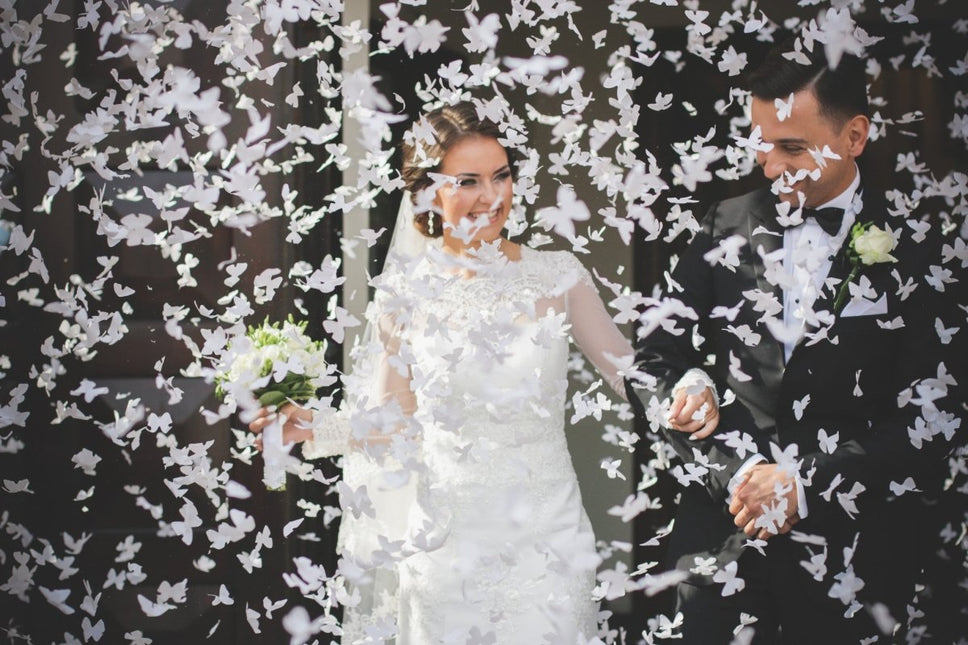 Confetti Kanon Vlinders Wit 40cm van Partydeco koop je bij Partywinkel