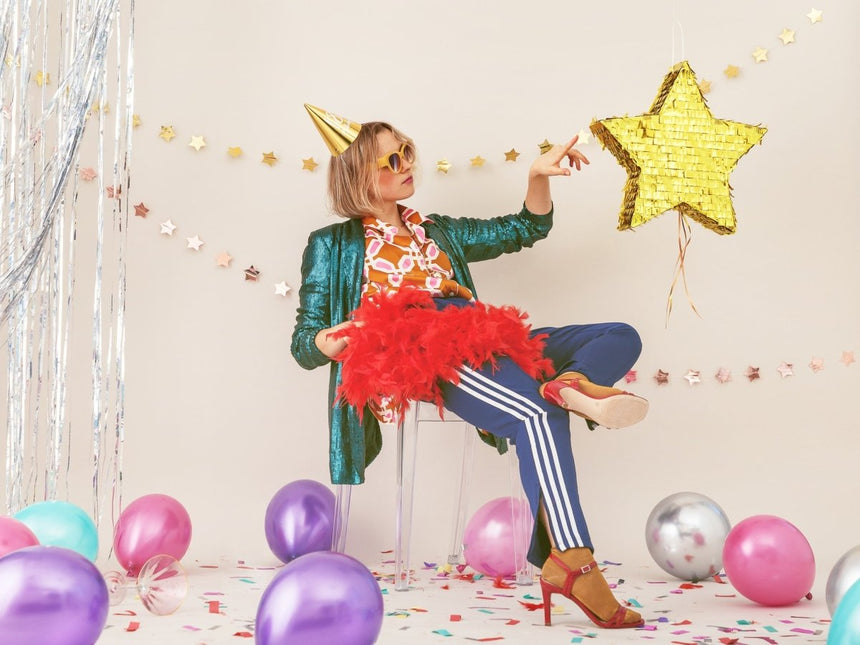 Feesthoedjes 18 Jaar 16cm 6st van Partydeco koop je bij Partywinkel