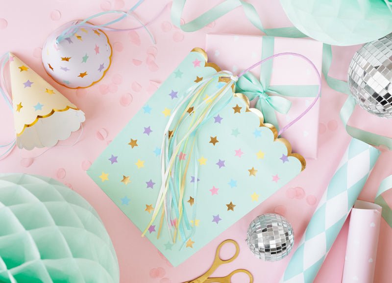 Feesthoedjes Sterren Meerkleurig 14,5cm 6st van Partydeco koop je bij Partywinkel