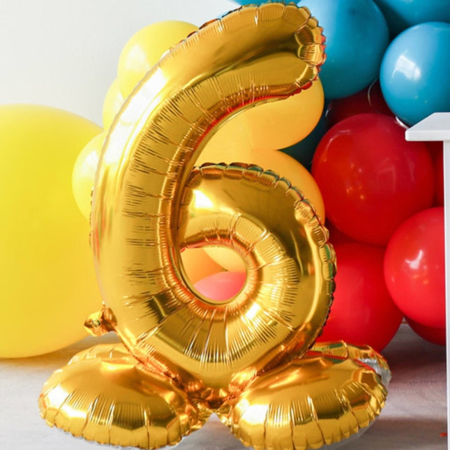 Folie Ballon Cijfer 6 Goud met standaard 72cm van Folat koop je bij Partywinkel
