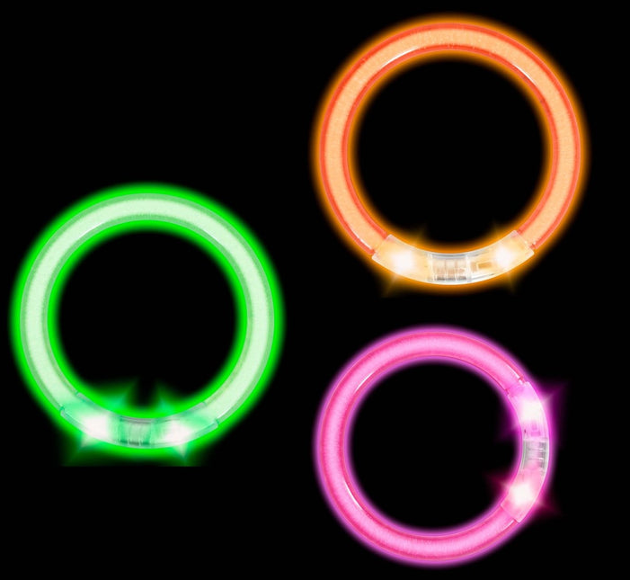 Gekleurde Armband Glow In The Dark 8cm 4st van Fiestas Guirca koop je bij Partywinkel