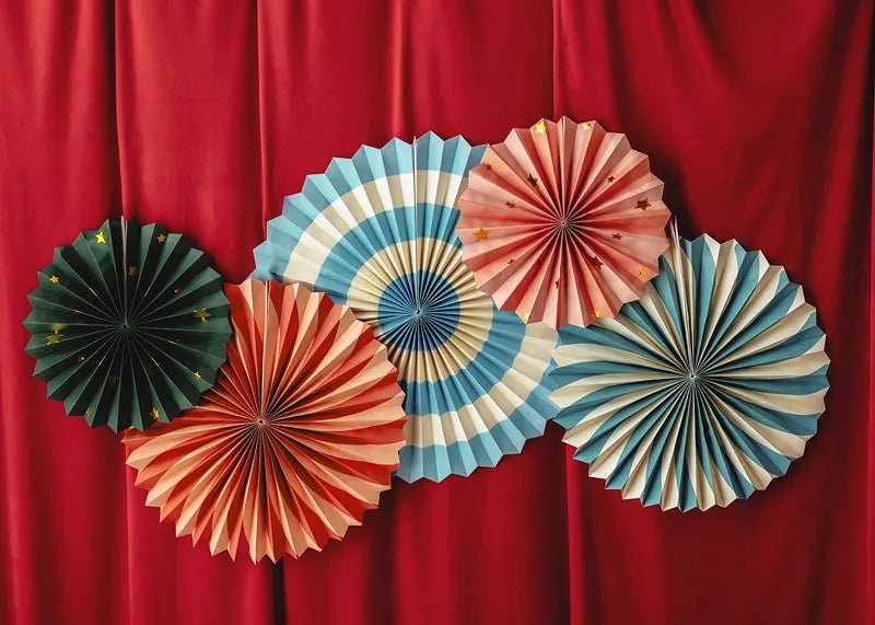 Gekleurde Papieren Waaiers 5st van Partydeco koop je bij Partywinkel