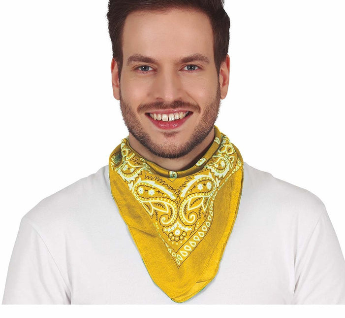 Gele Sjaal Bandana van Fiestas Guirca koop je bij Partywinkel