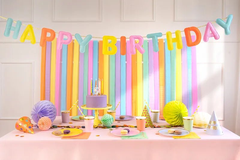 Happy Birthday Letterslinger Gekleurd Vilt 3m van Partydeco koop je bij Partywinkel