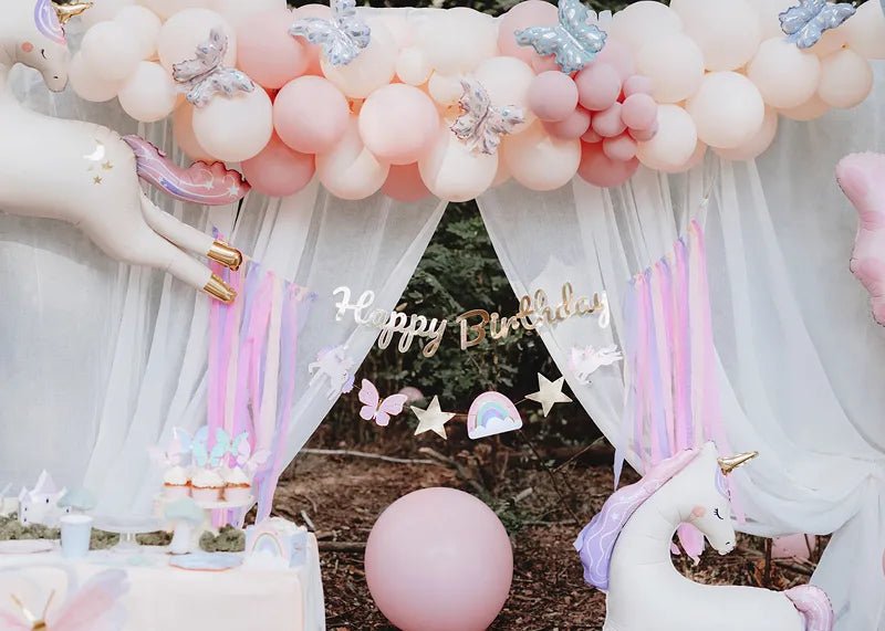 Happy Birthday Letterslinger Unicorn 2,3m van Partydeco koop je bij Partywinkel