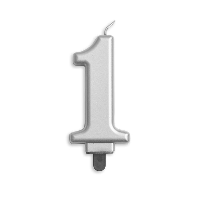 Kaars 1 Jaar Zilver Metallic 8cm van WeFiesta koop je bij Partywinkel