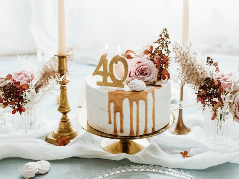 Kaars 40 Jaar Goud 7,5cm van Partydeco koop je bij Partywinkel