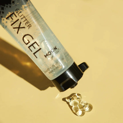 Moon Glitter Peel - Off Fix Glitter Gel 50ml van Moon Creations koop je bij Partywinkel