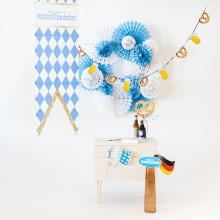 Oktoberfest Servetten Pretzel 33cm 20st van Folat koop je bij Partywinkel