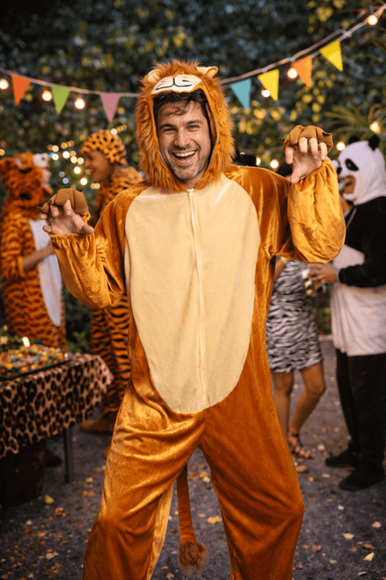 OneSie Leeuw van Partychimp koop je bij Partywinkel