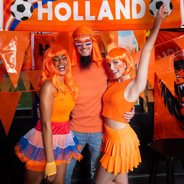 Oranje Vlaggenlijn 25m van Boland koop je bij Partywinkel