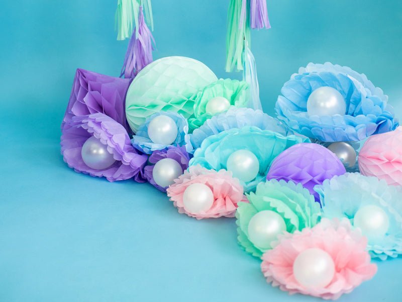 Pompon Lichtblauw 25cm van Partydeco koop je bij Partywinkel