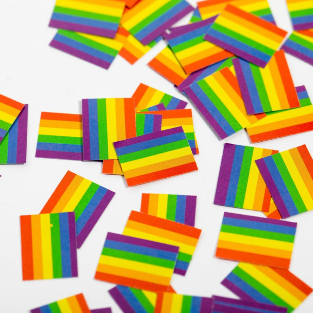Regenboog Tafelconfetti Papier 150st van WeFiesta koop je bij Partywinkel