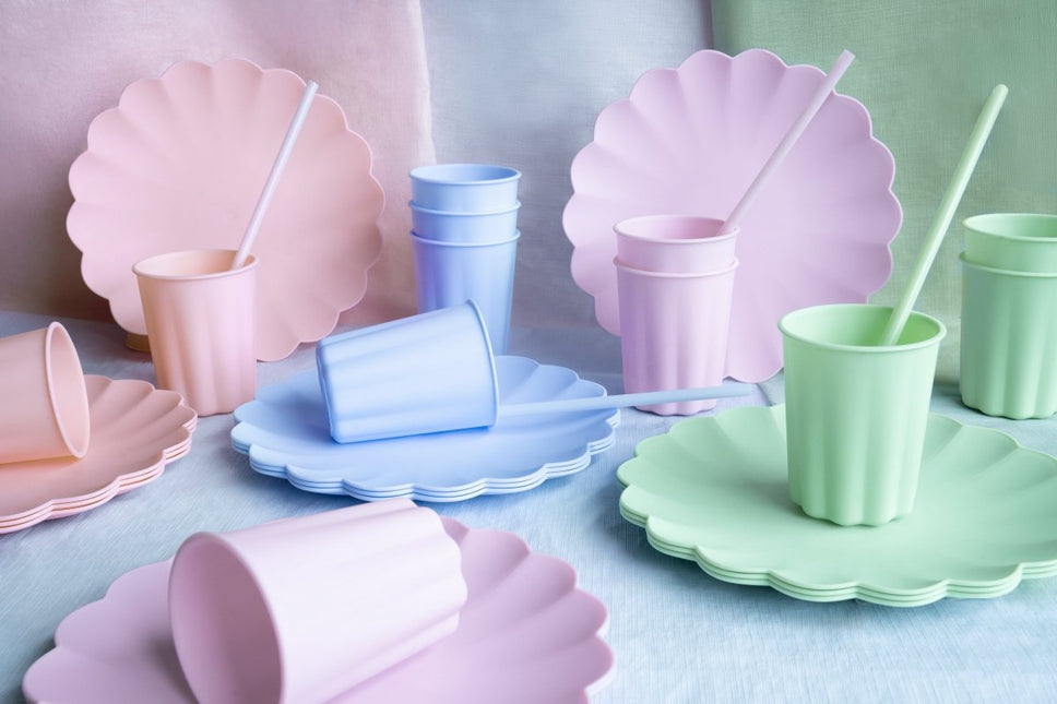 Roze Rietjes Plastic 23cm 12st van Partydeco koop je bij Partywinkel
