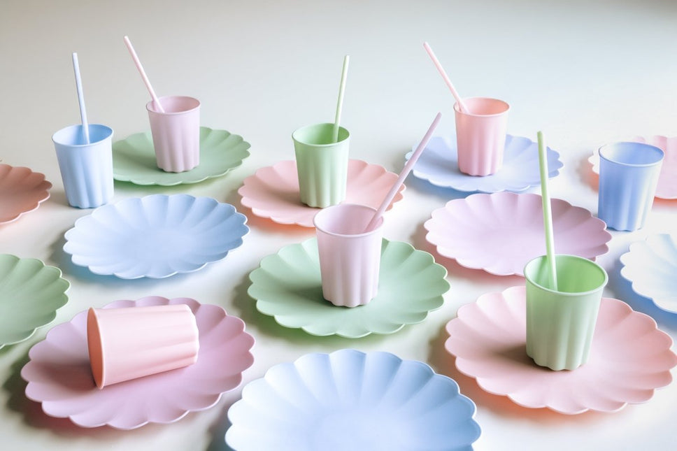 Roze Rietjes Plastic 23cm 12st van Partydeco koop je bij Partywinkel