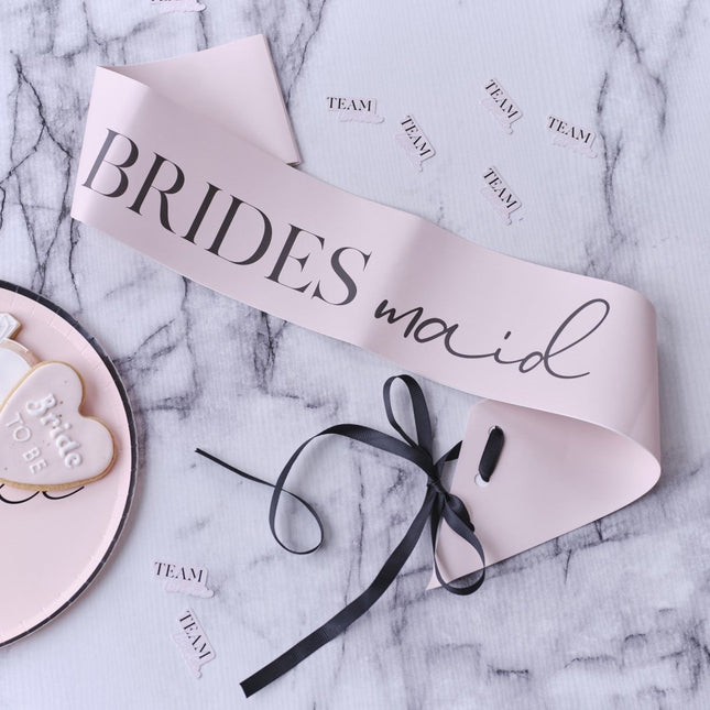 Sjerp Bridesmaid 1m 2st van Ginger Ray koop je bij Partywinkel