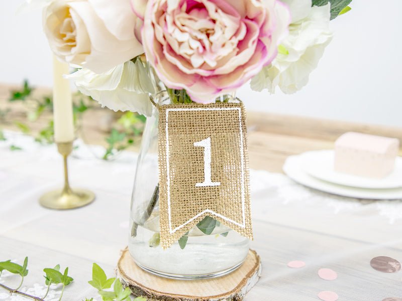 Tafelnummers Jute 10,5cm 20st van Partydeco koop je bij Partywinkel