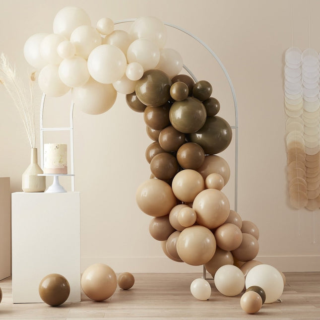 Taupe Bruin Perzik Ballonnenboog Waaiers DIY Set van Ginger Ray koop je bij Partywinkel