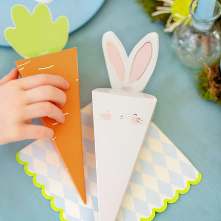Uitdeelbox Konijn 26cm 6st van Partydeco koop je bij Partywinkel