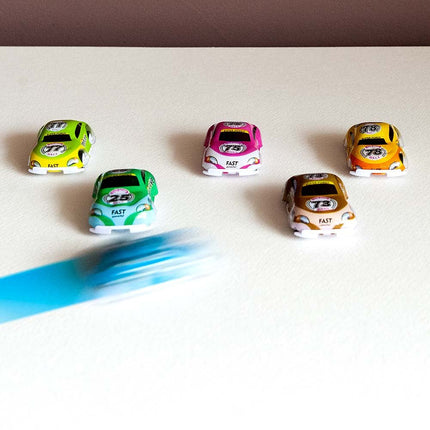 Uitdeelcadeautjes Auto'S 5cm 6st van Boland koop je bij Partywinkel