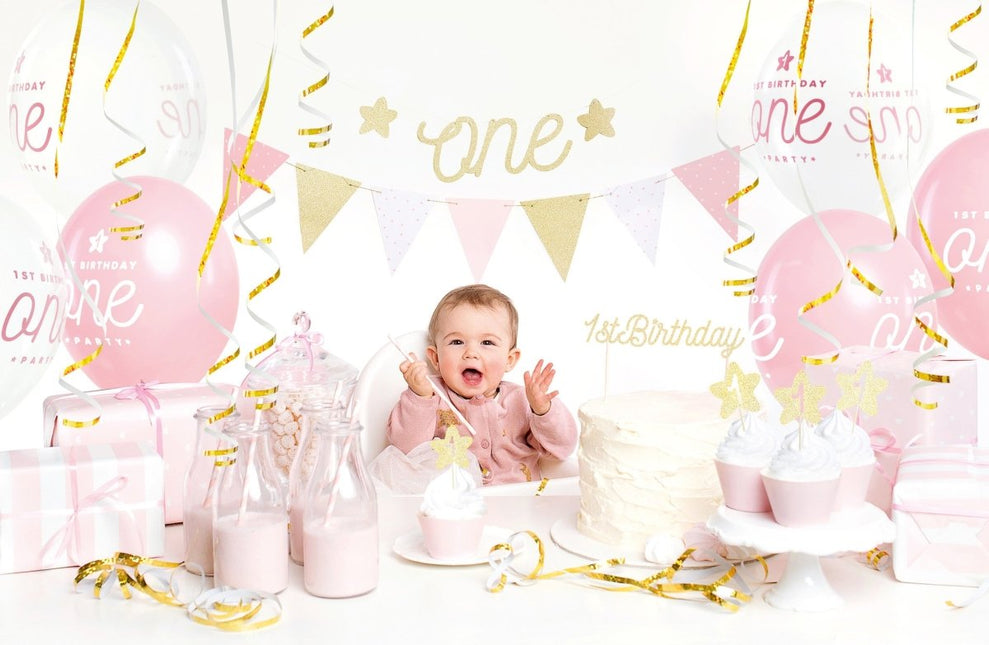 Versiering 1 Jaar Set Goud 33 delig van Partydeco koop je bij Partywinkel