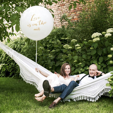 Witte Balllon Love Is In The Air Goud 90cm van Partydeco koop je bij Partywinkel