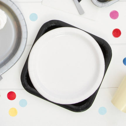 Witte Borden Rond 23cm 16st van Unique koop je bij Partywinkel