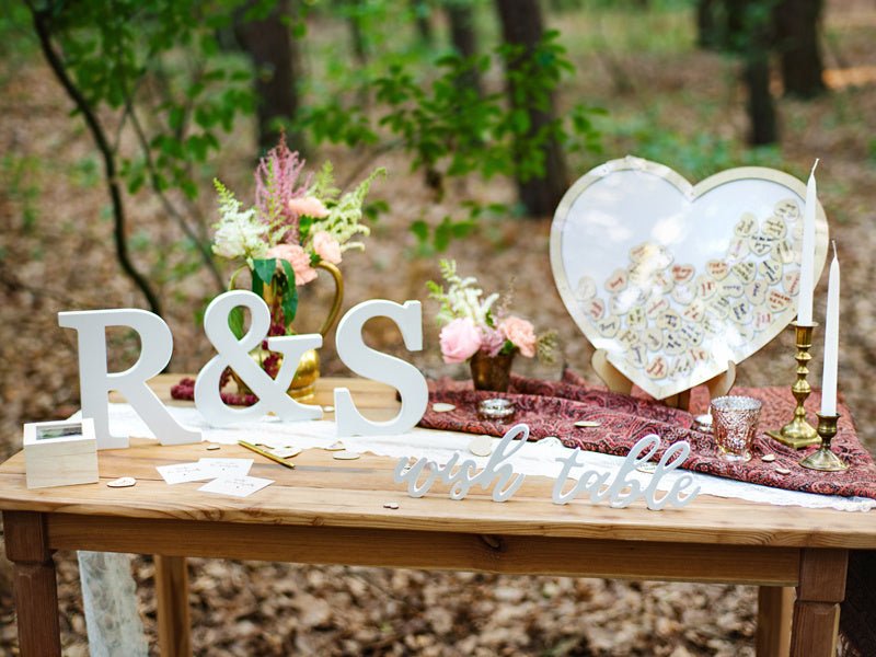 Witte Letter R Hout 20cm van Partydeco koop je bij Partywinkel