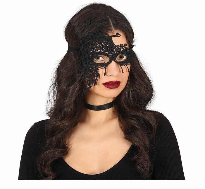 Zwart Oogmasker Kant Half van Fiestas Guirca koop je bij Partywinkel
