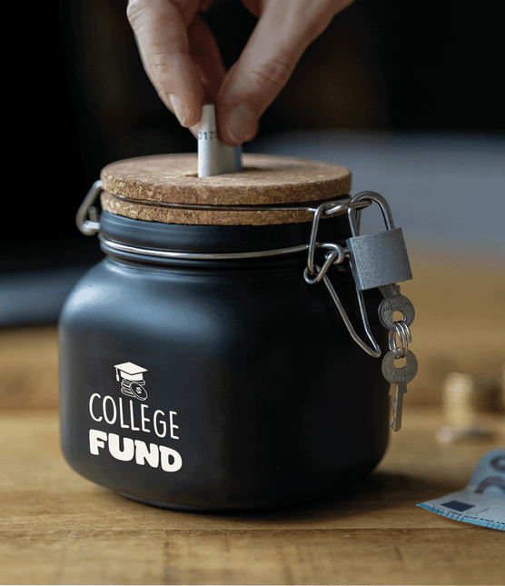 Zwarte Spaarpot College Fund 12,5cm van Paper Dreams koop je bij Partywinkel